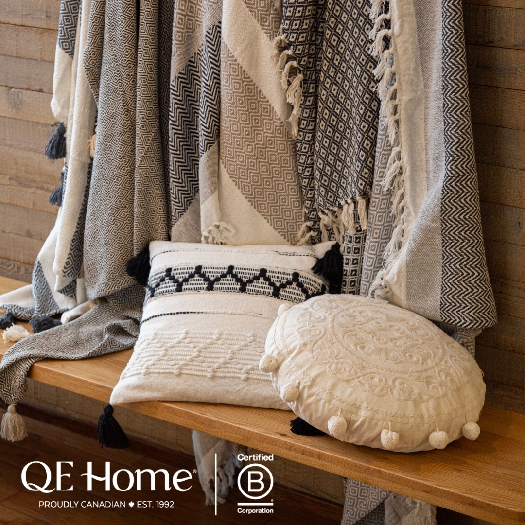 Store-exclusive deal: 2 for $30 Throws (&amp; More!) icon